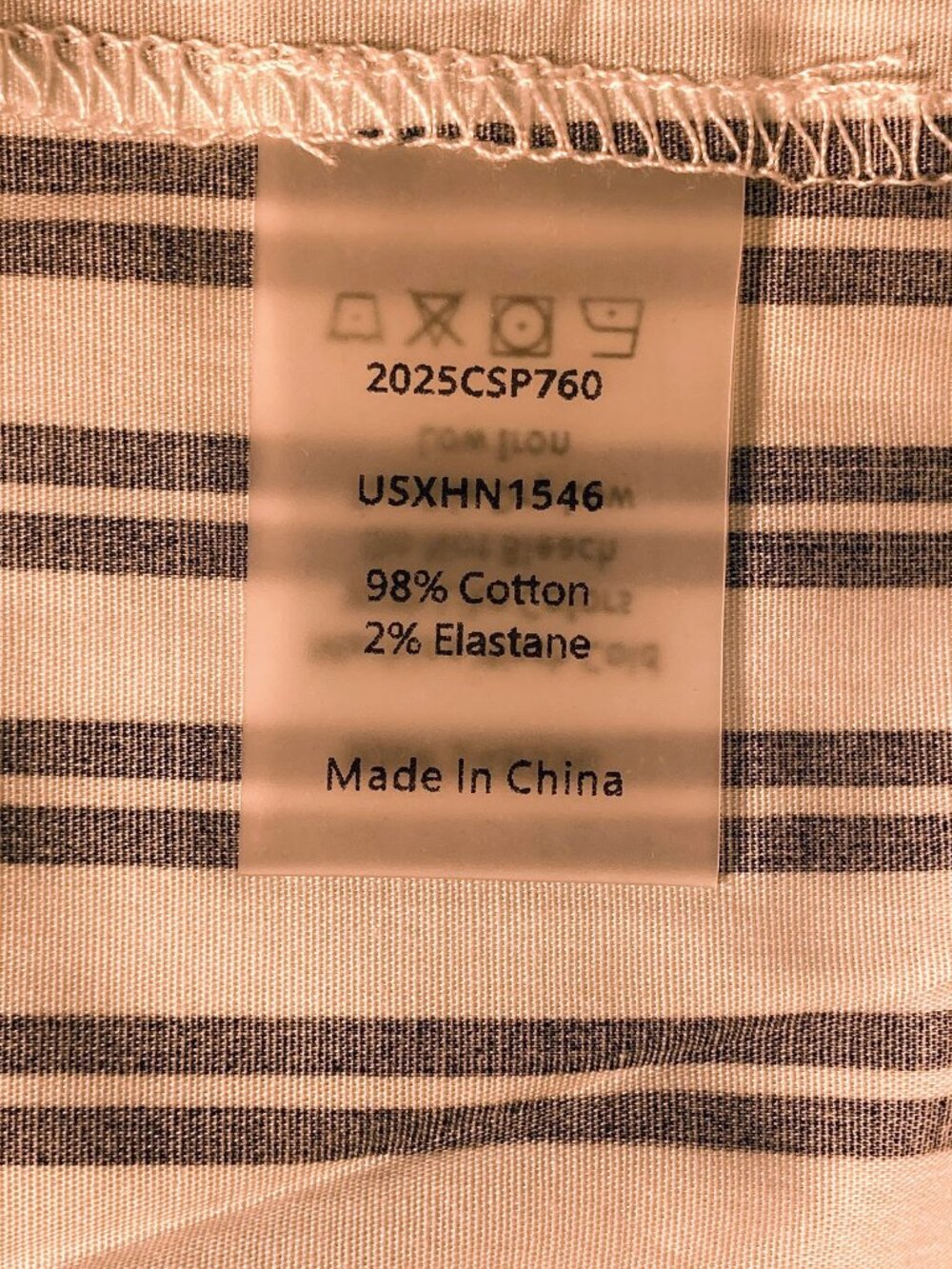 NWT Universal Standard button down white/navy, L (W 22-24) - Picture 8 of 9